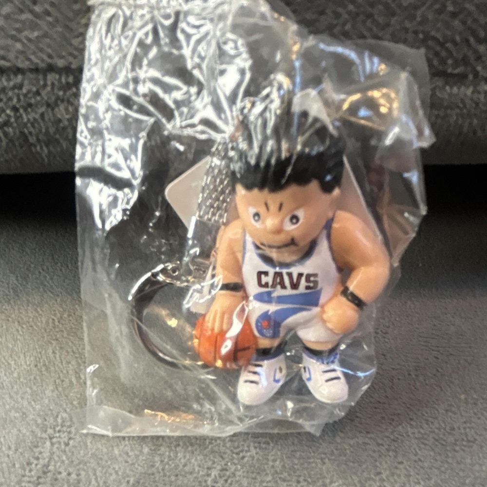 Vintage 1988 Lil Sports Brat Cleveland Cavaliers NBA Basketball Keychain Sealed